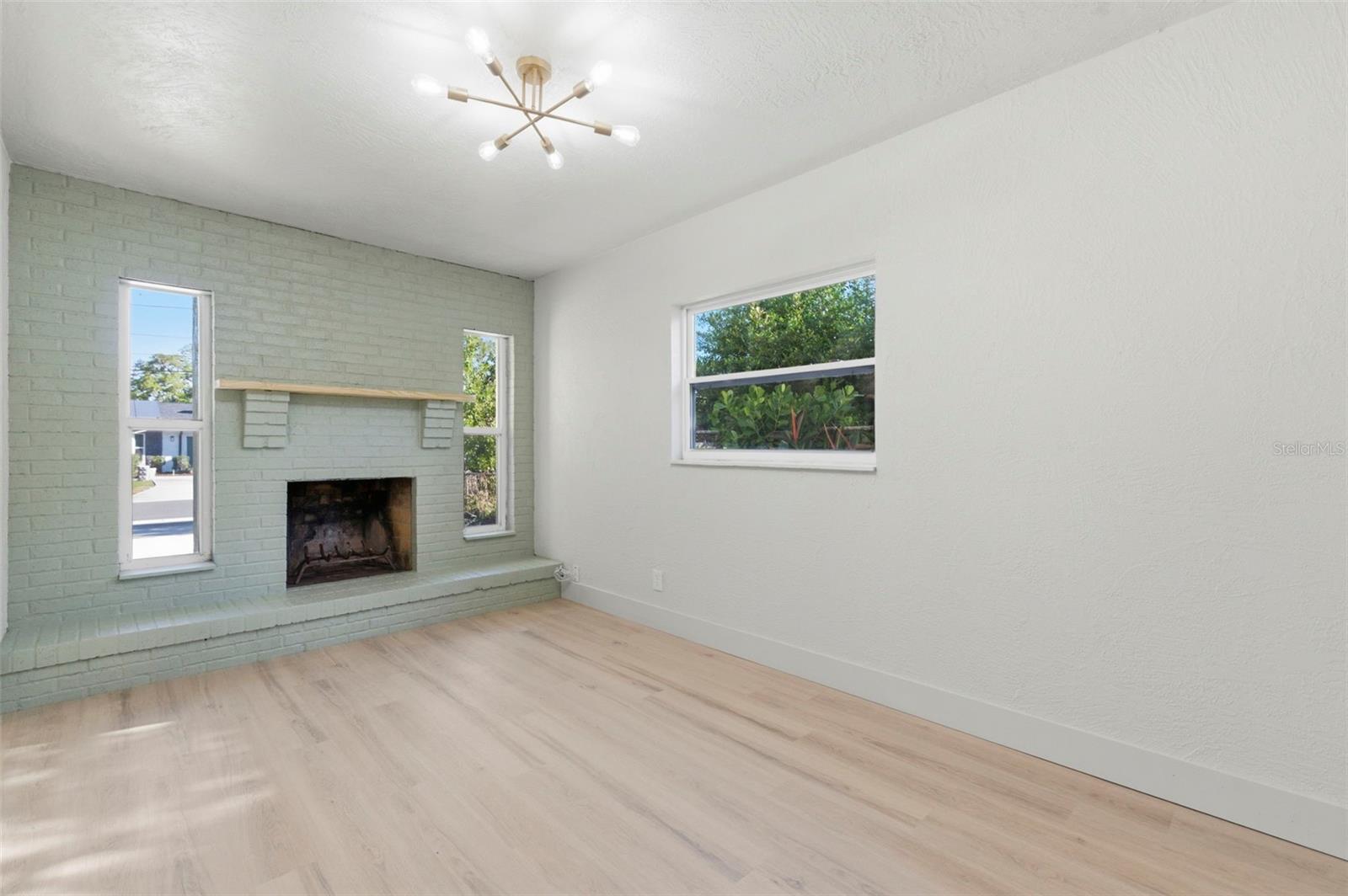 5310 40TH AVE N, ST PETERSBURG, FL, 33709