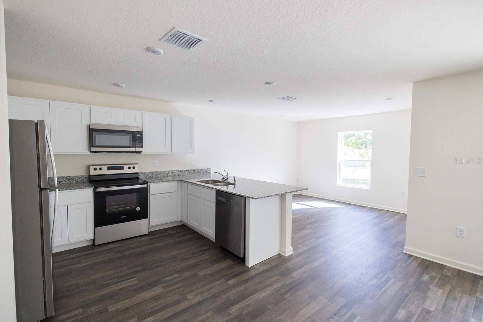 664 HILLVIEW LOOP, HAINES CITY, FL, 33844