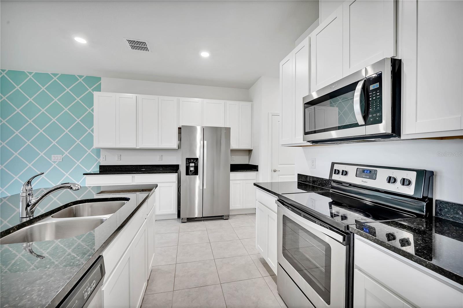 11532 WOODLEAF DR, LAKEWOOD RANCH, FL, 34211