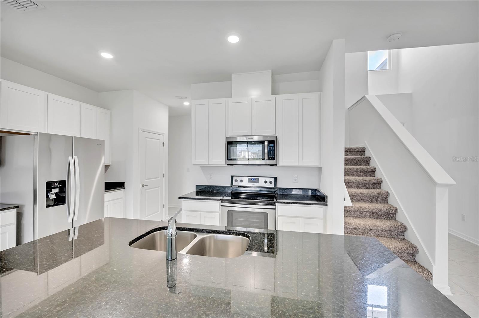 11532 WOODLEAF DR, LAKEWOOD RANCH, FL, 34211