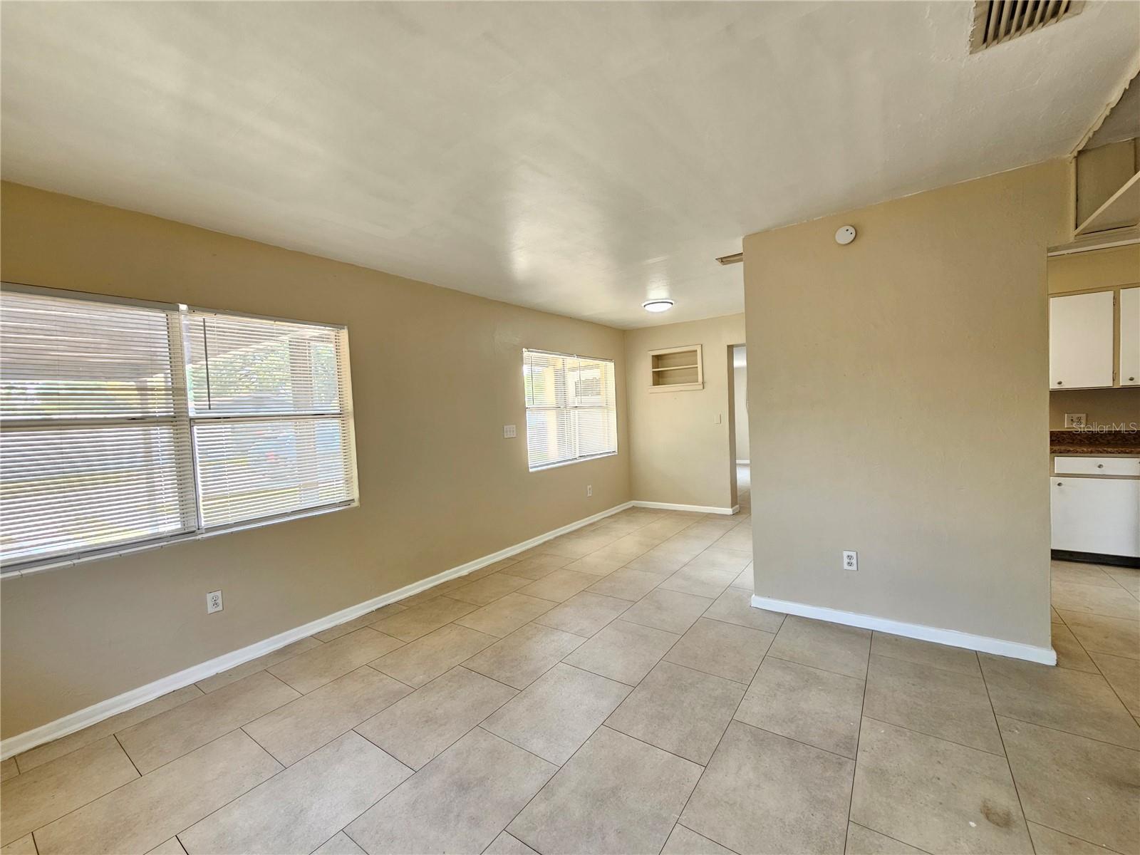 2412 KIWANIS AVE, LAKELAND, FL, 33801