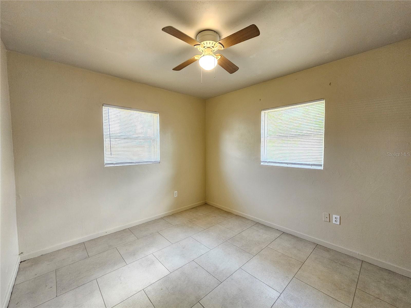 2412 KIWANIS AVE, LAKELAND, FL, 33801