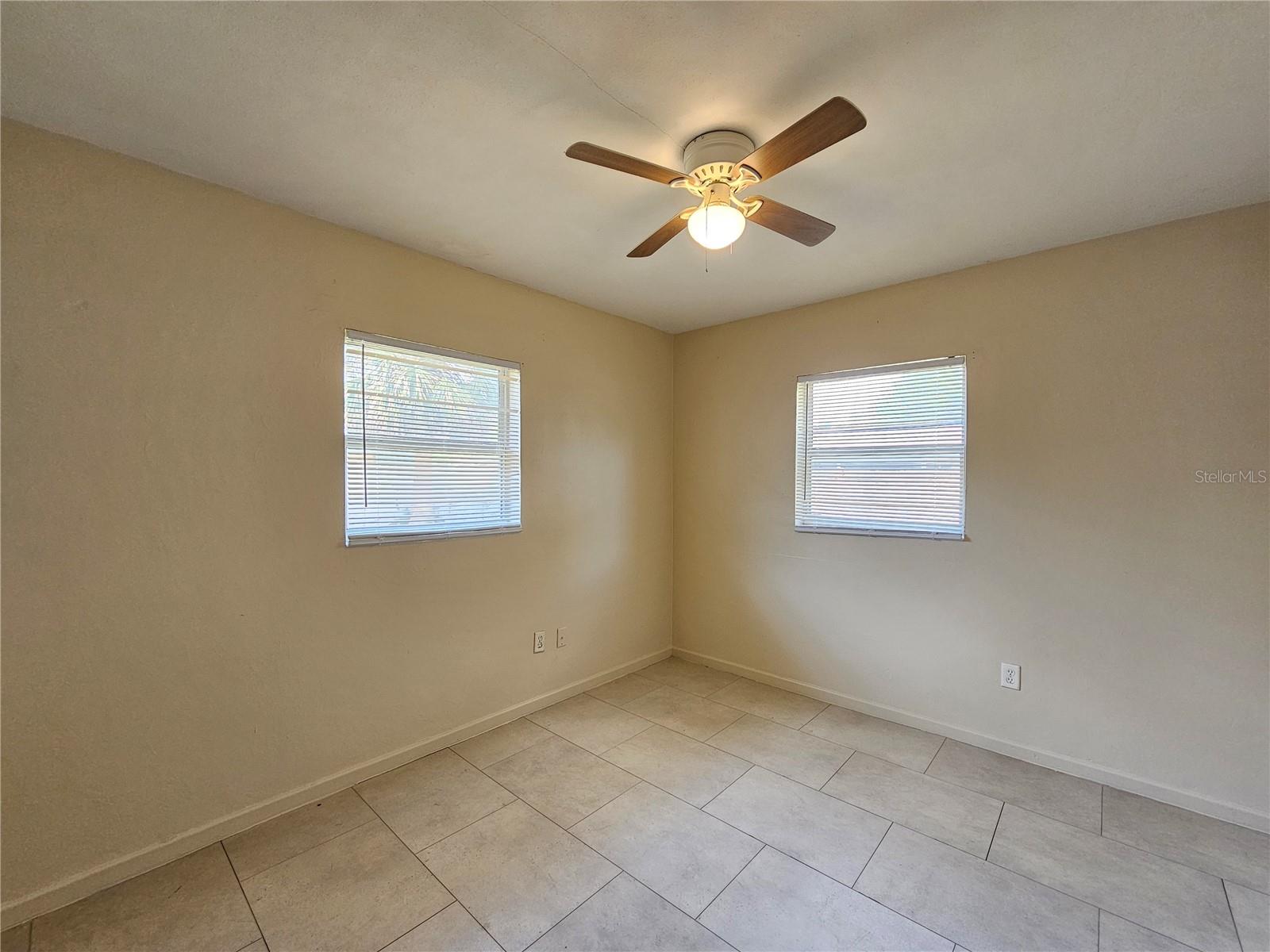 2412 KIWANIS AVE, LAKELAND, FL, 33801