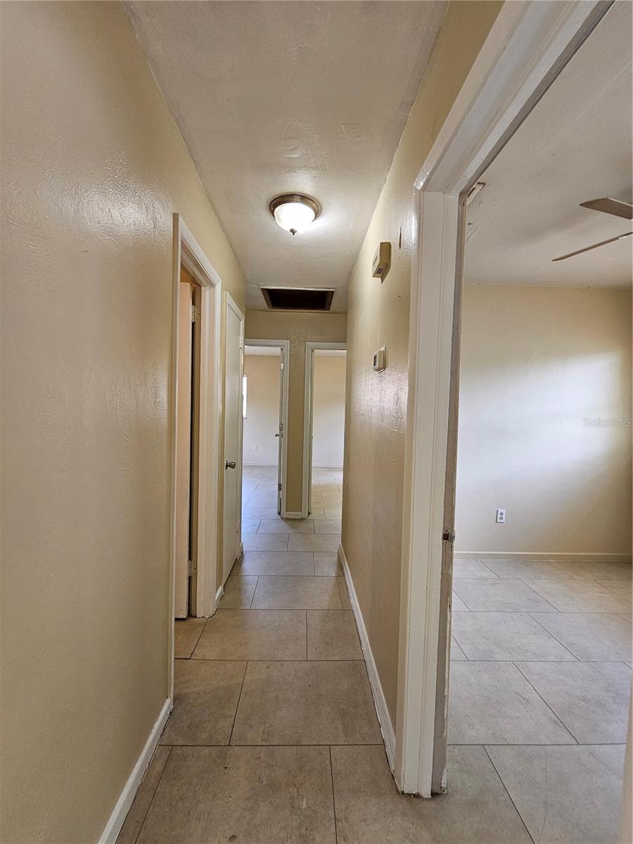 2412 KIWANIS AVE, LAKELAND, FL, 33801