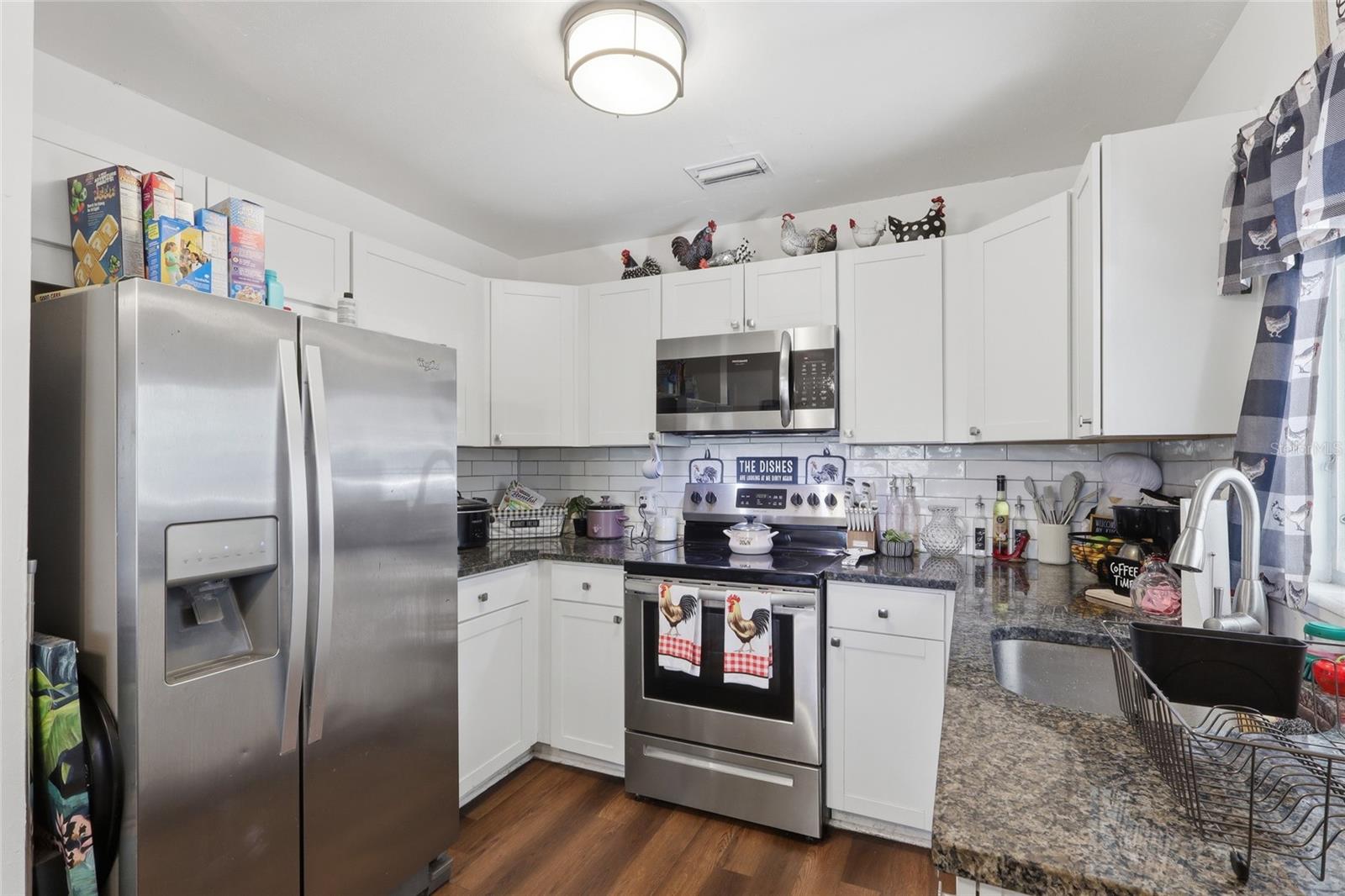 3802 LAKESHORE DR, TAMPA, FL, 33604