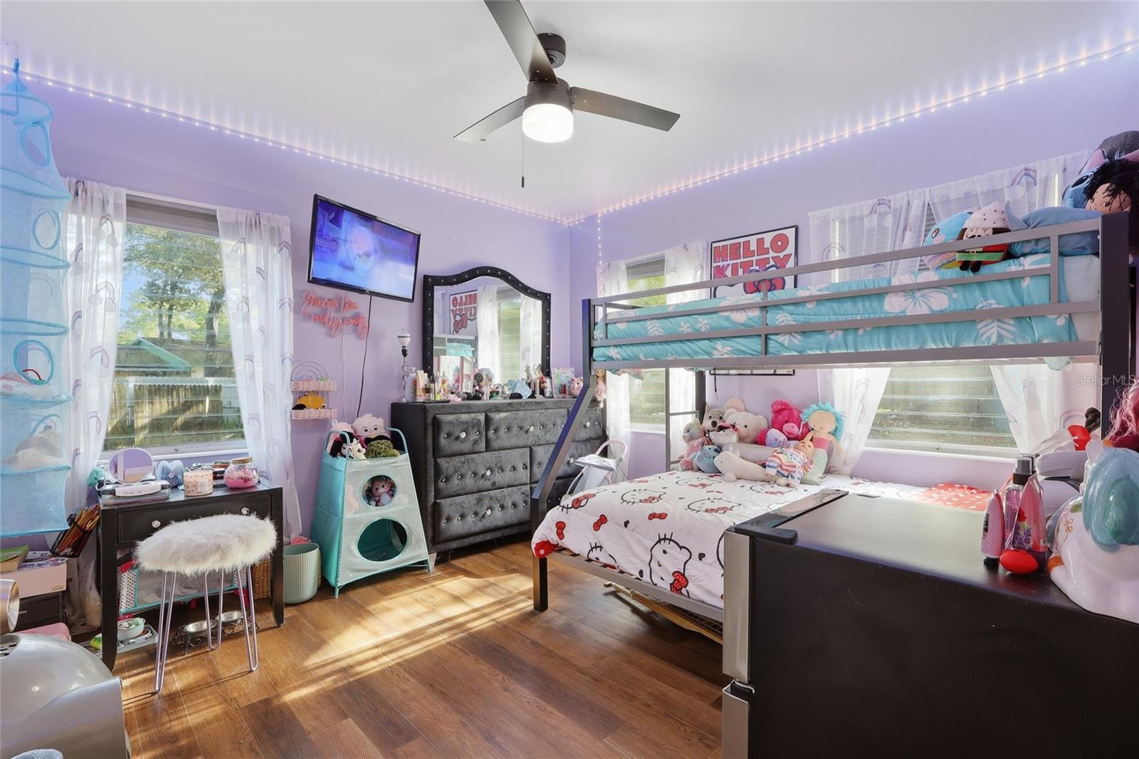 3802 LAKESHORE DR, TAMPA, FL, 33604