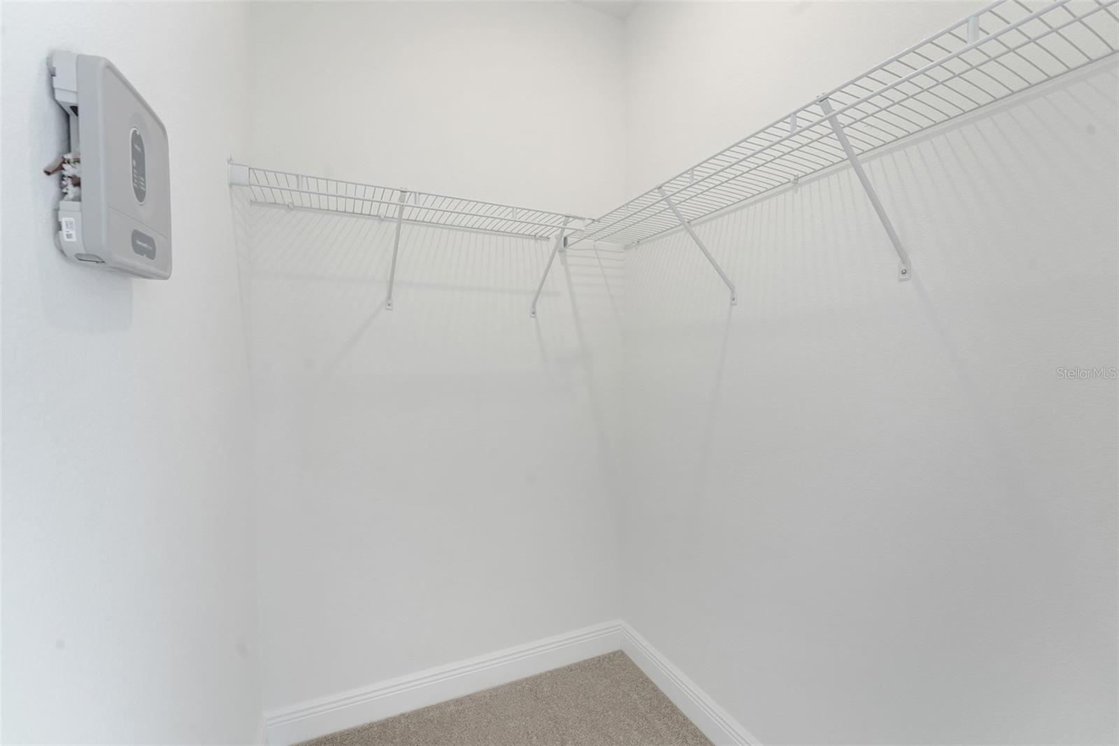 17527 VALLEYWOOD PKWY, LAND O LAKES, FL, 34638