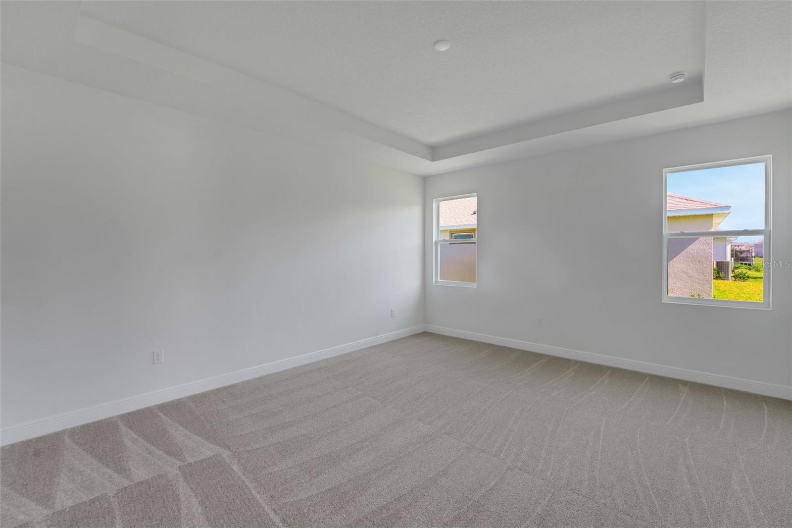 17527 VALLEYWOOD PKWY, LAND O LAKES, FL, 34638