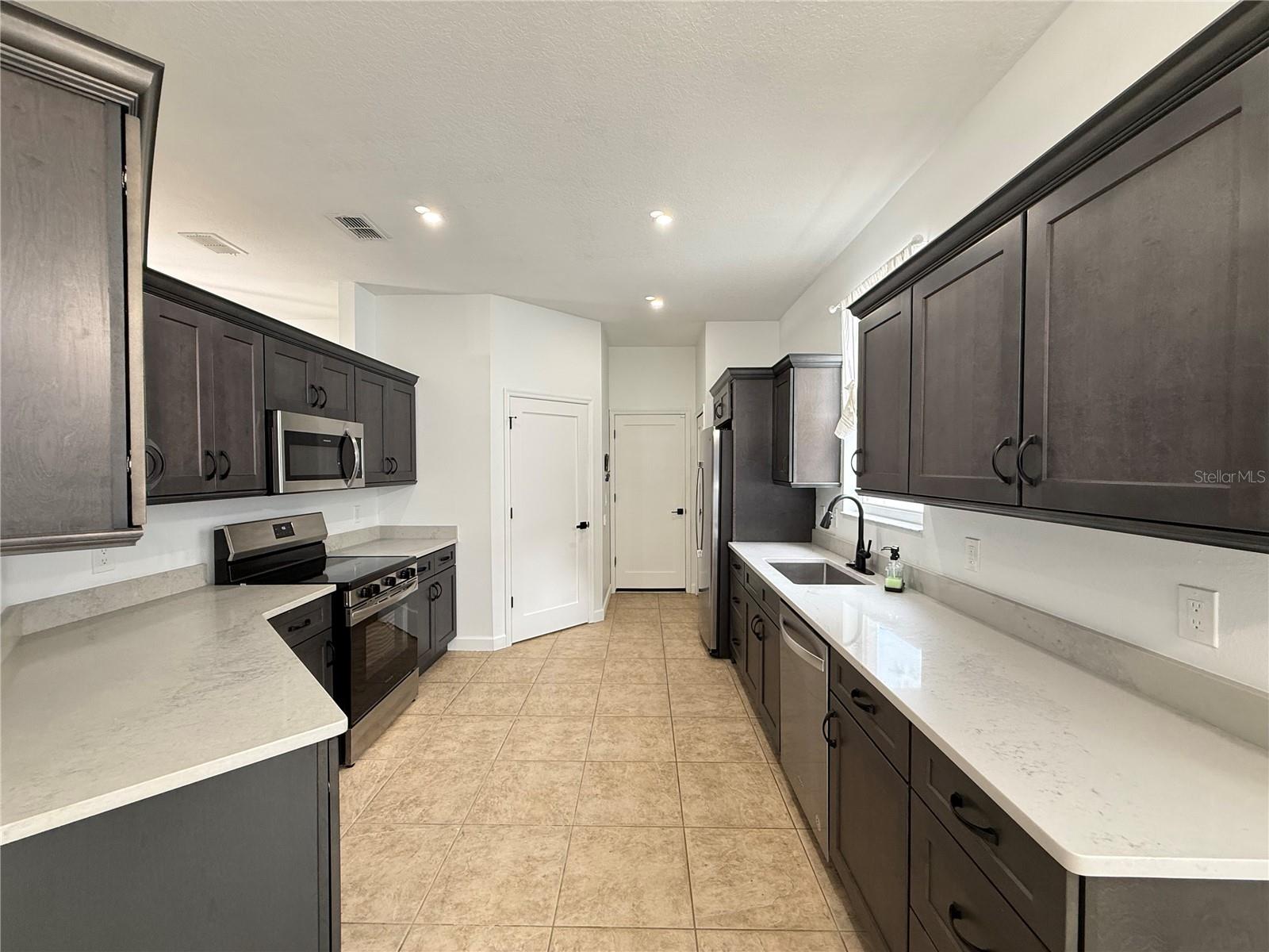 1160 CHERRY VALLEY WAY, ORLANDO, FL, 32828