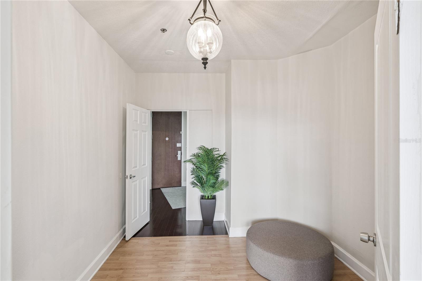 151 E WASHINGTON ST #PH3A, ORLANDO, FL, 32801