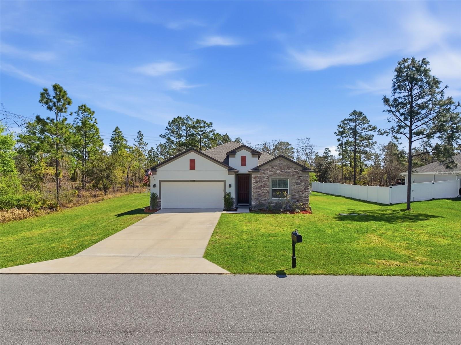 15018 DUSKY WARBLER RD, WEEKI WACHEE, FL, 34614