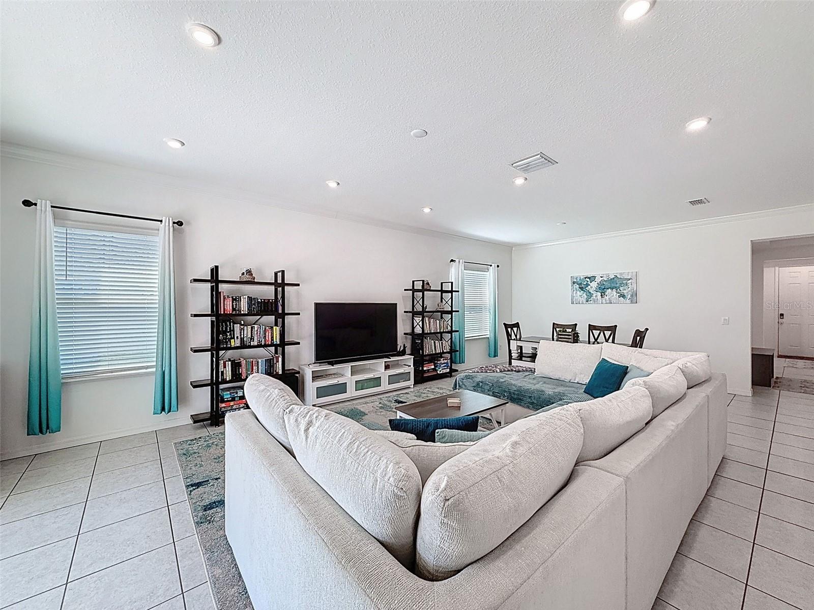 15018 DUSKY WARBLER RD, WEEKI WACHEE, FL, 34614