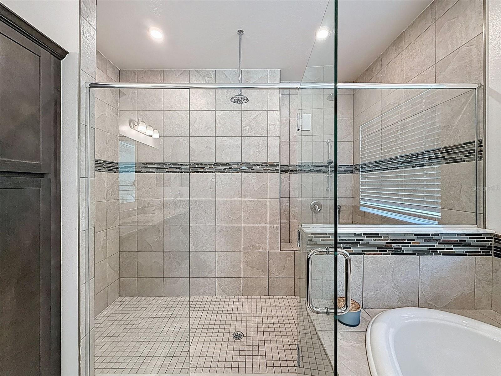 15018 DUSKY WARBLER RD, WEEKI WACHEE, FL, 34614