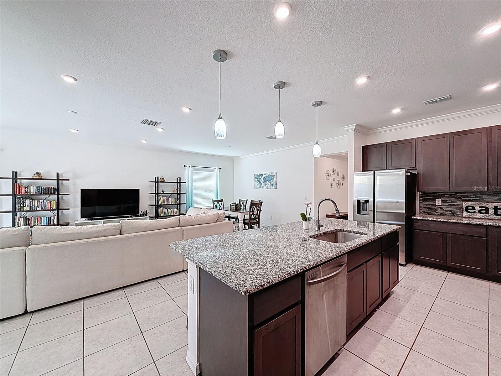 15018 DUSKY WARBLER RD, WEEKI WACHEE, FL, 34614