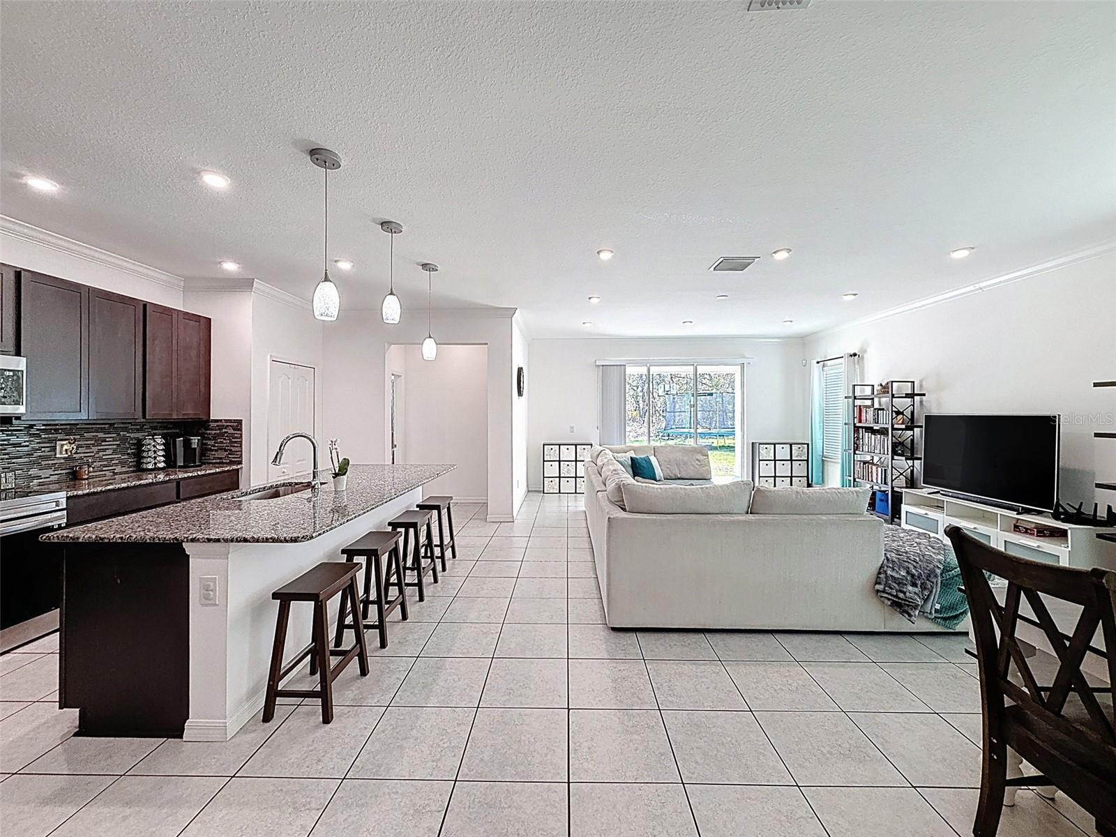 15018 DUSKY WARBLER RD, WEEKI WACHEE, FL, 34614