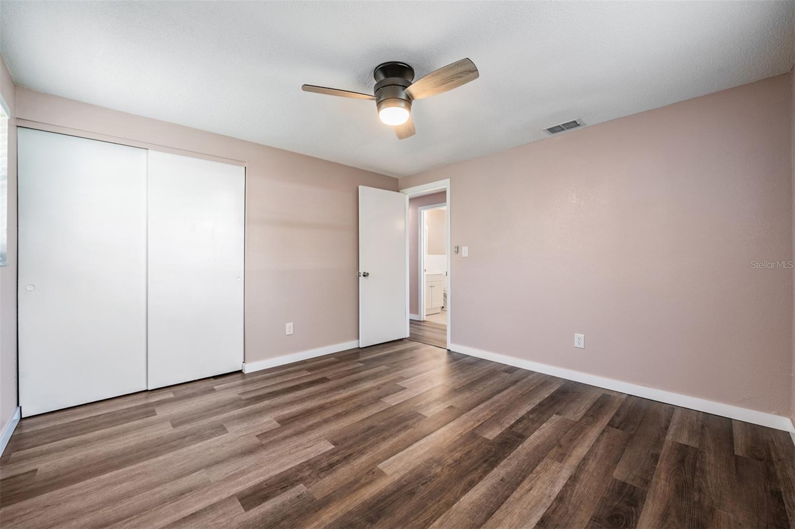 6421 81ST AVE N, PINELLAS PARK, FL, 33781