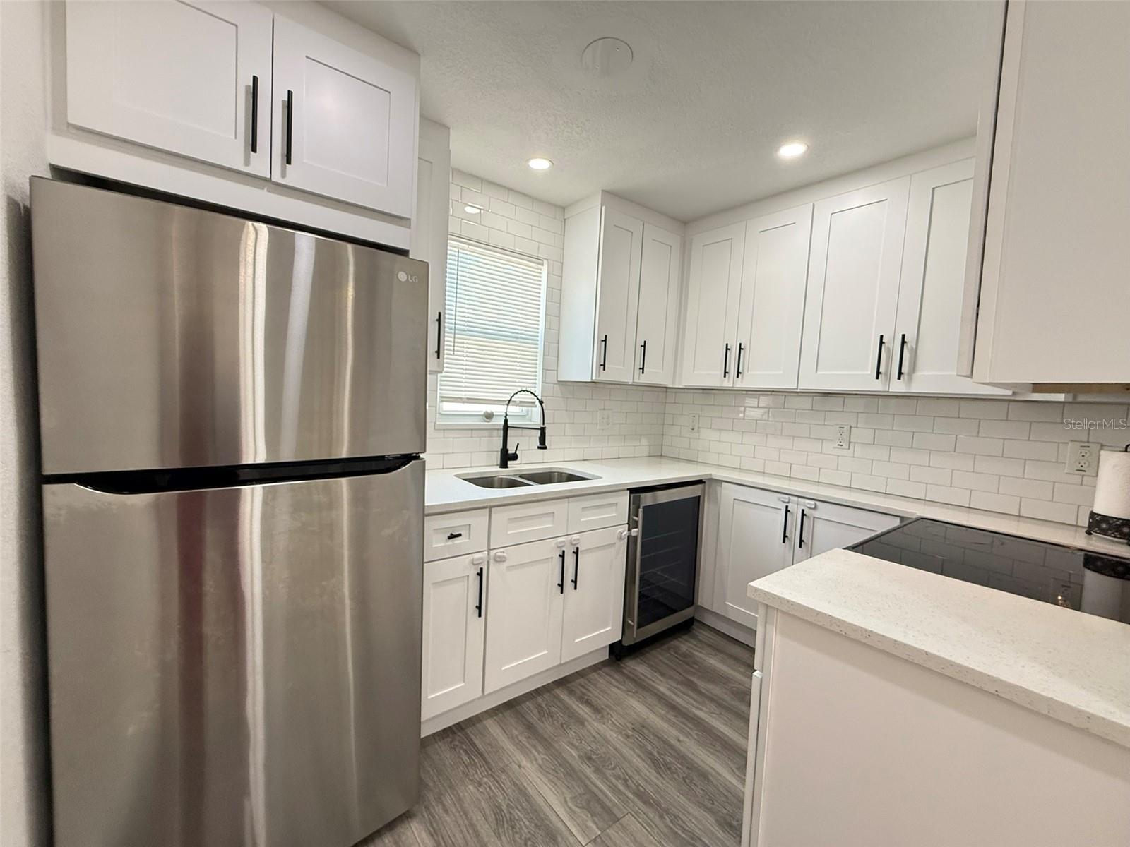 8027 N NEWPORT AVE, TAMPA, FL, 33604