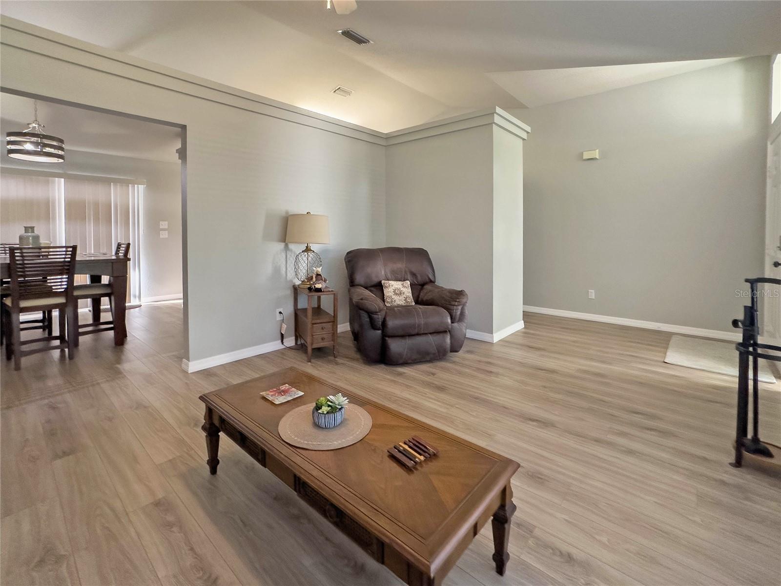 4 HIALEAH DR, OCALA, FL, 34482