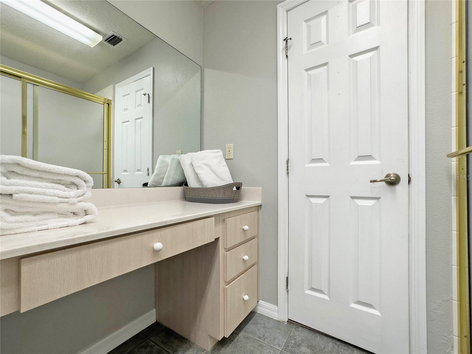 4 HIALEAH DR, OCALA, FL, 34482