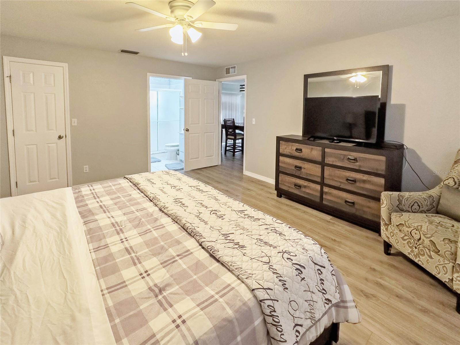 4 HIALEAH DR, OCALA, FL, 34482