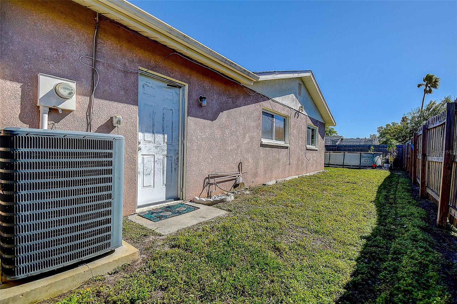 10849 92ND ST, SEMINOLE, FL, 33777