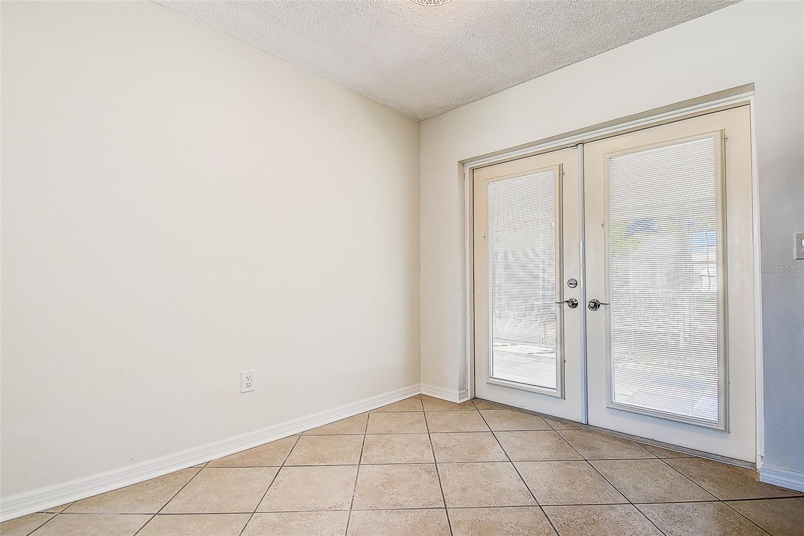 10849 92ND ST, SEMINOLE, FL, 33777