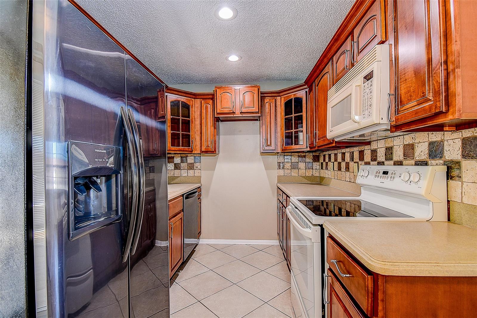 10849 92ND ST, SEMINOLE, FL, 33777