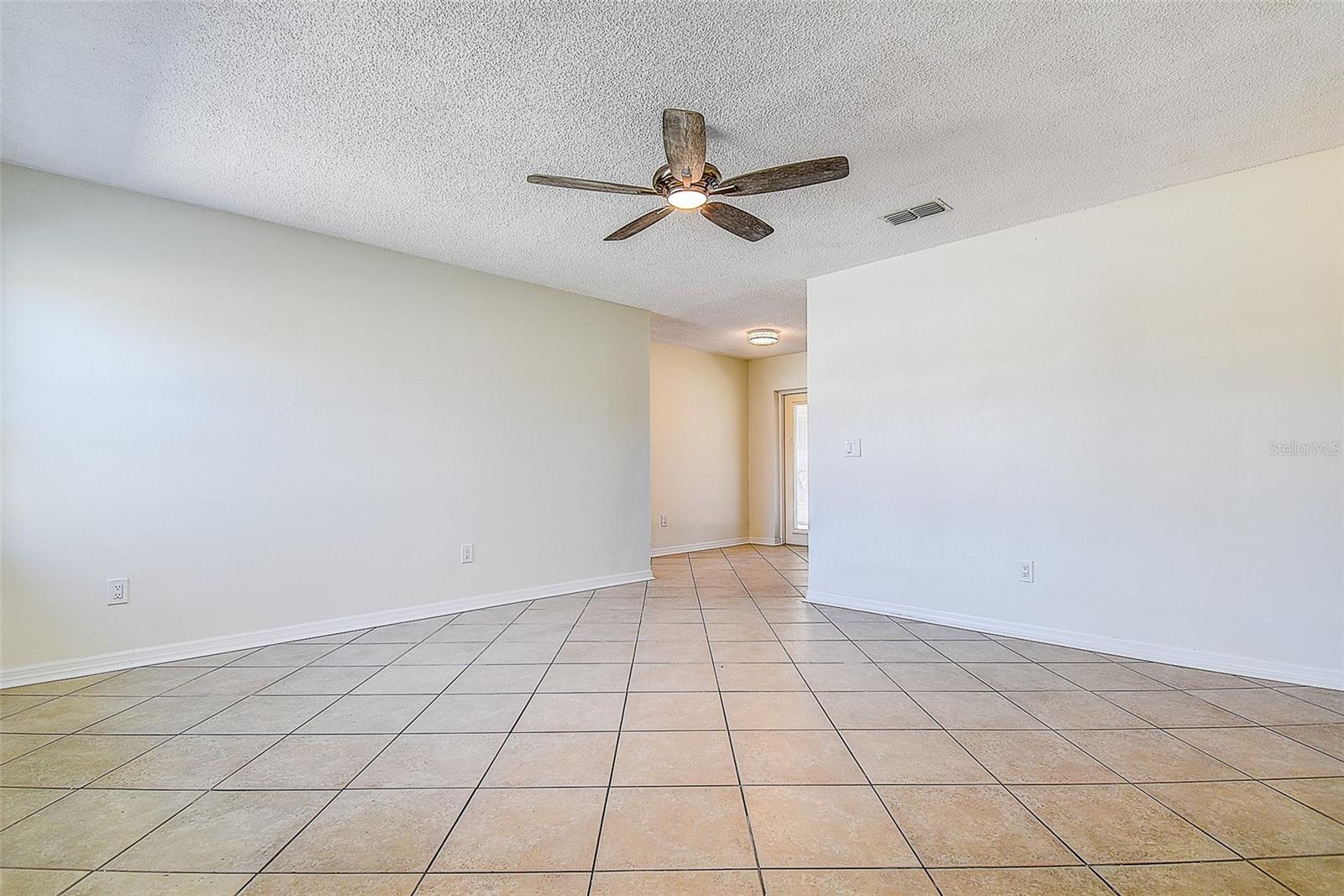 10849 92ND ST, SEMINOLE, FL, 33777