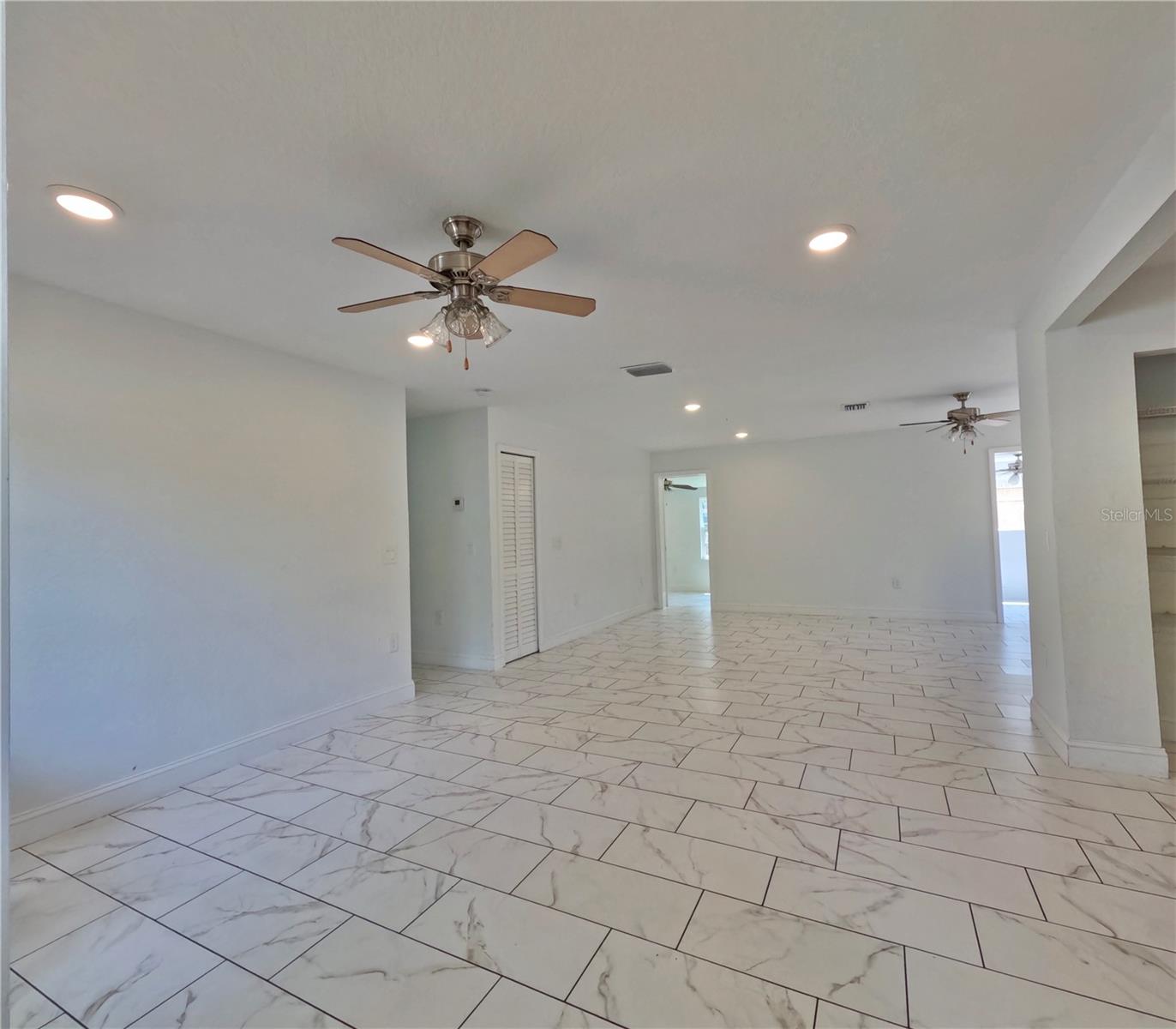 1004 S EMPIRE ST, PLANT CITY, FL, 33563