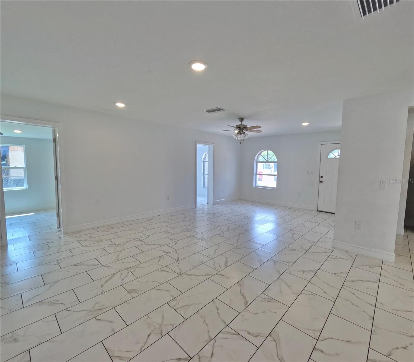 1004 S EMPIRE ST, PLANT CITY, FL, 33563