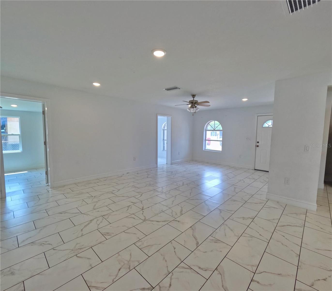 1004 S EMPIRE ST, PLANT CITY, FL, 33563