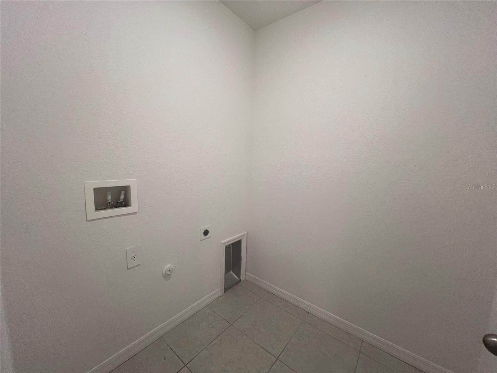 1339 MARACAIBO ST, PORT CHARLOTTE, FL, 33980