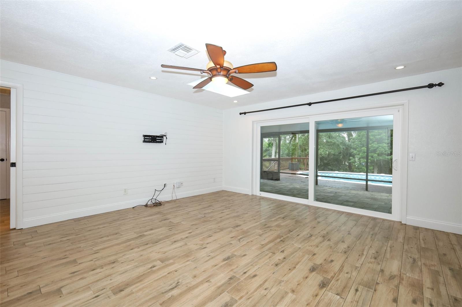 411 VALENCIA CIR, OVIEDO, FL, 32765