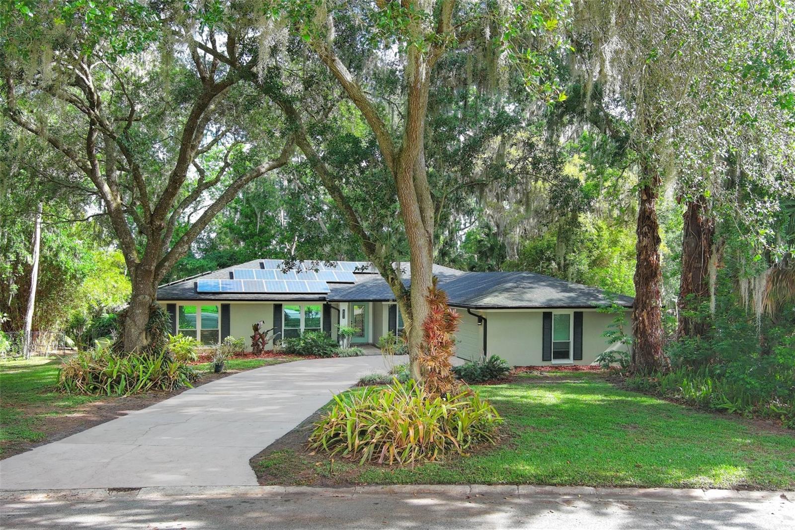 411 VALENCIA CIR, OVIEDO, FL, 32765