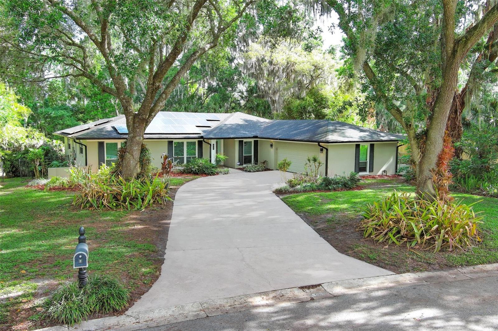 411 VALENCIA CIR, OVIEDO, FL, 32765