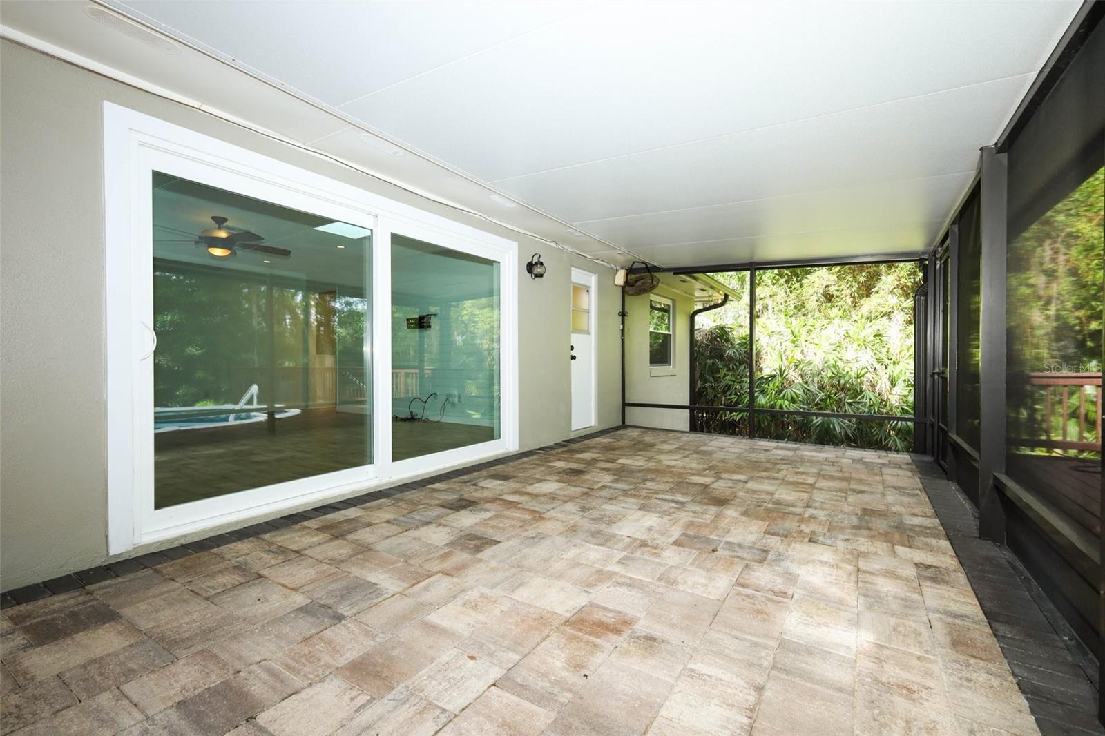 411 VALENCIA CIR, OVIEDO, FL, 32765