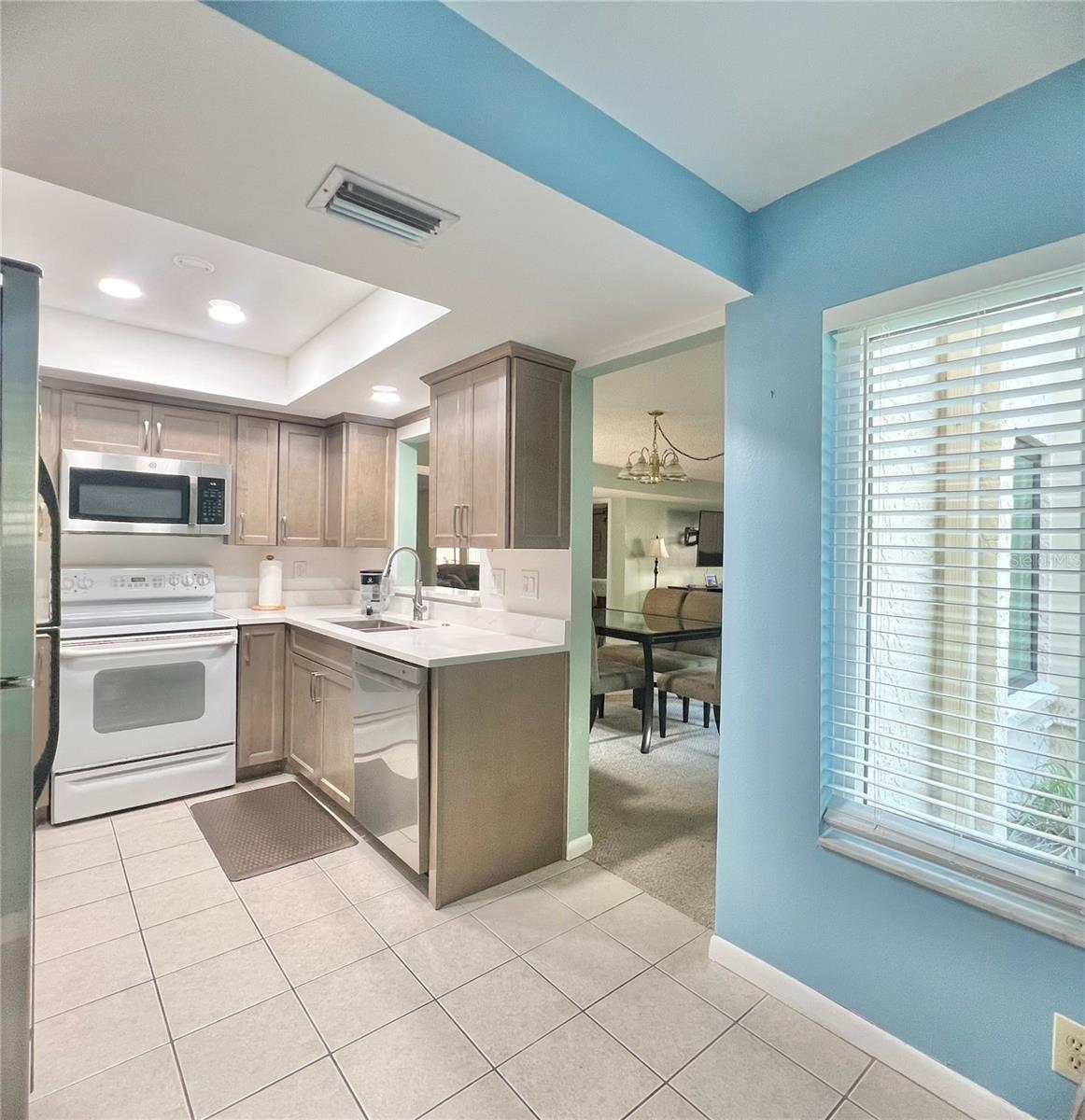 700 STARKEY RD #814, LARGO, FL, 33771