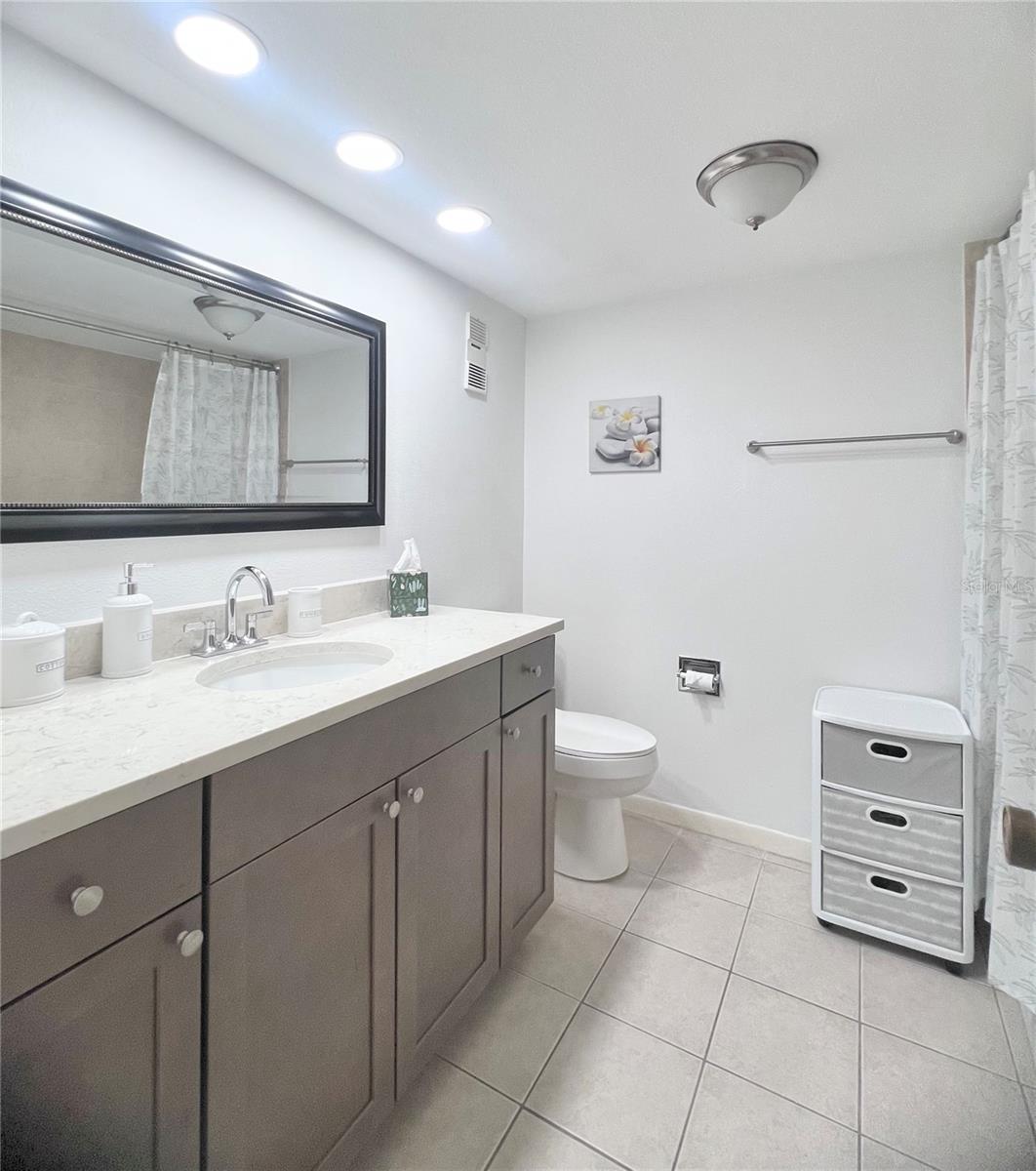 700 STARKEY RD #814, LARGO, FL, 33771