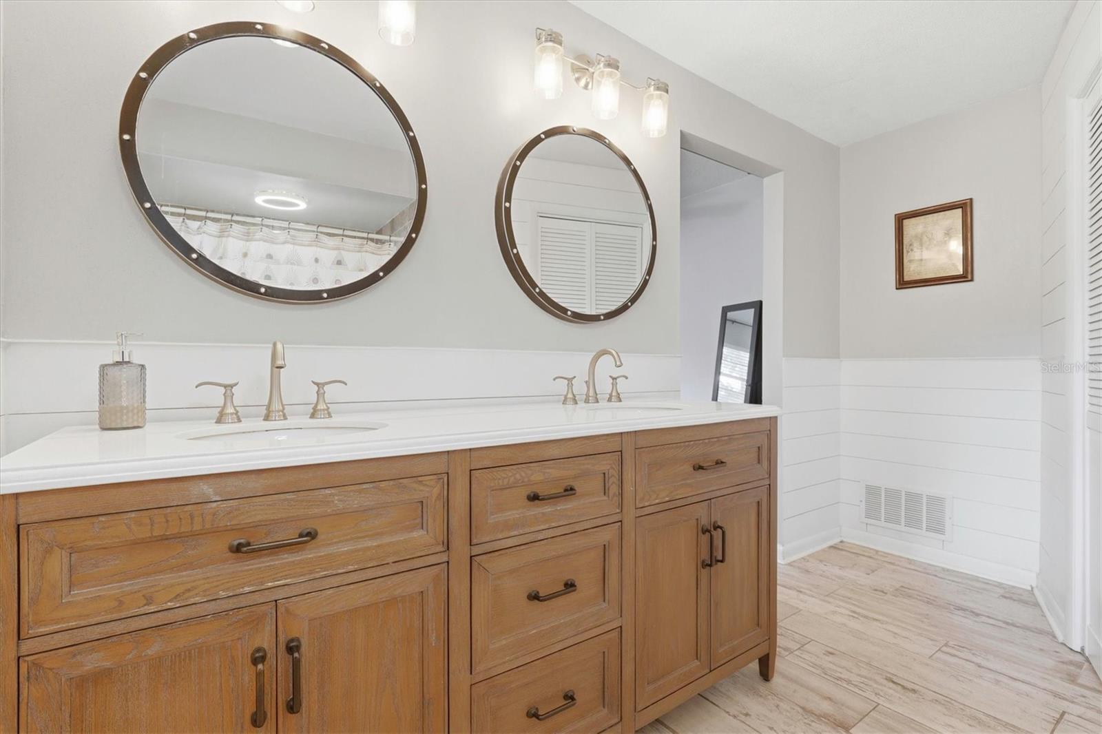 1143 LANCER LN, TARPON SPRINGS, FL, 34689