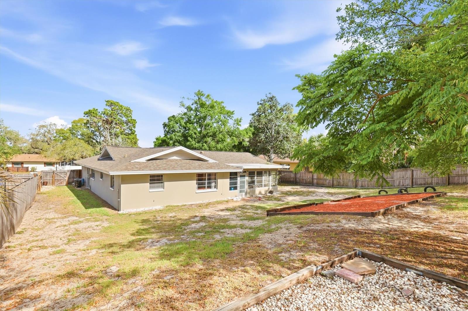 1143 LANCER LN, TARPON SPRINGS, FL, 34689