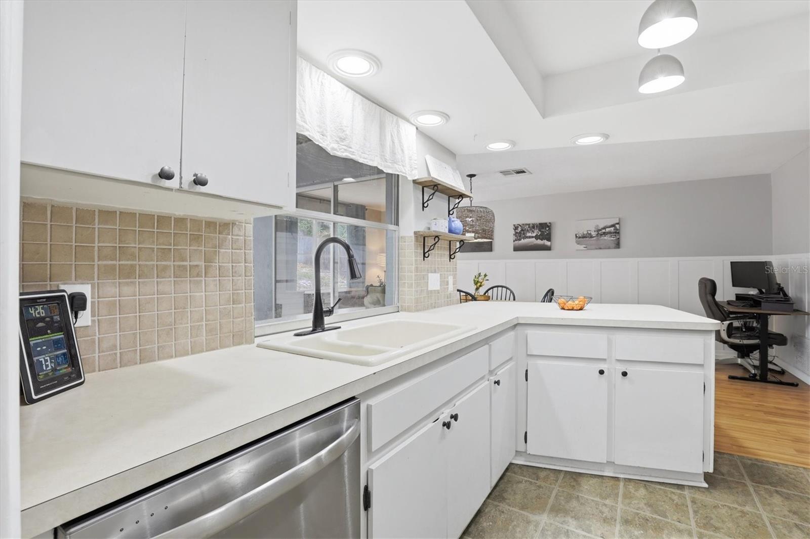 1143 LANCER LN, TARPON SPRINGS, FL, 34689