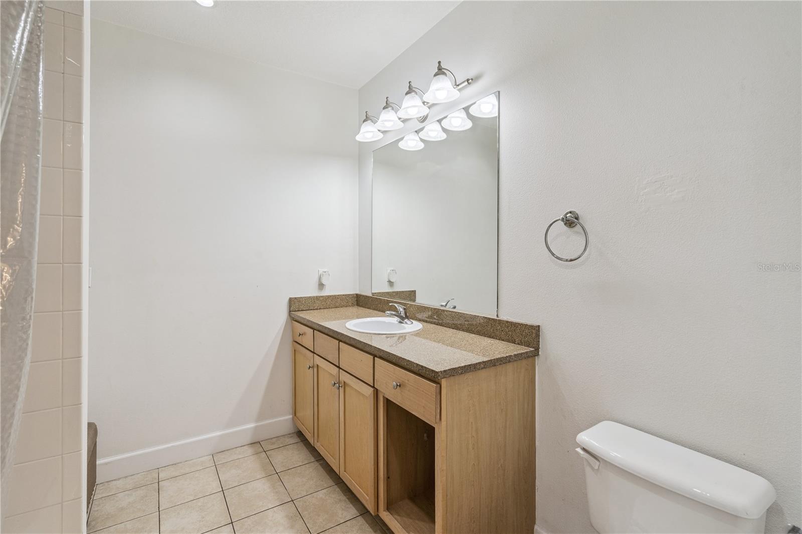 151 E WASHINGTON ST #PH3B, ORLANDO, FL, 32801