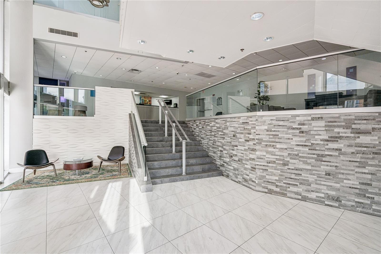 151 E WASHINGTON ST #PH3B, ORLANDO, FL, 32801