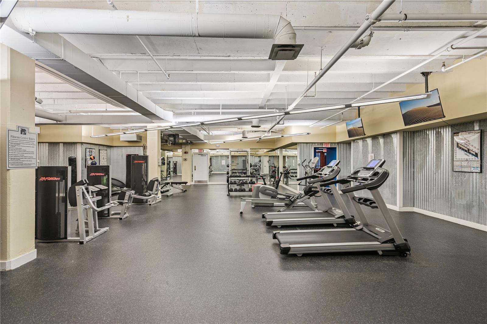 151 E WASHINGTON ST #PH3B, ORLANDO, FL, 32801