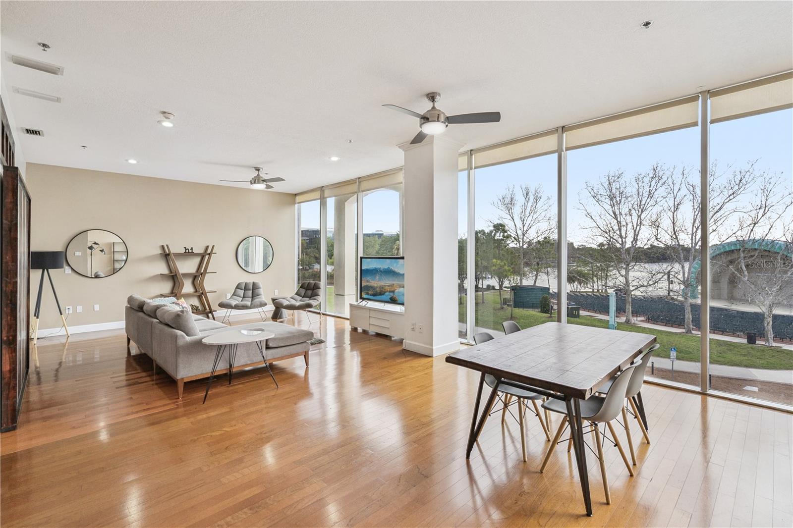 151 E WASHINGTON ST #PH3B, ORLANDO, FL, 32801