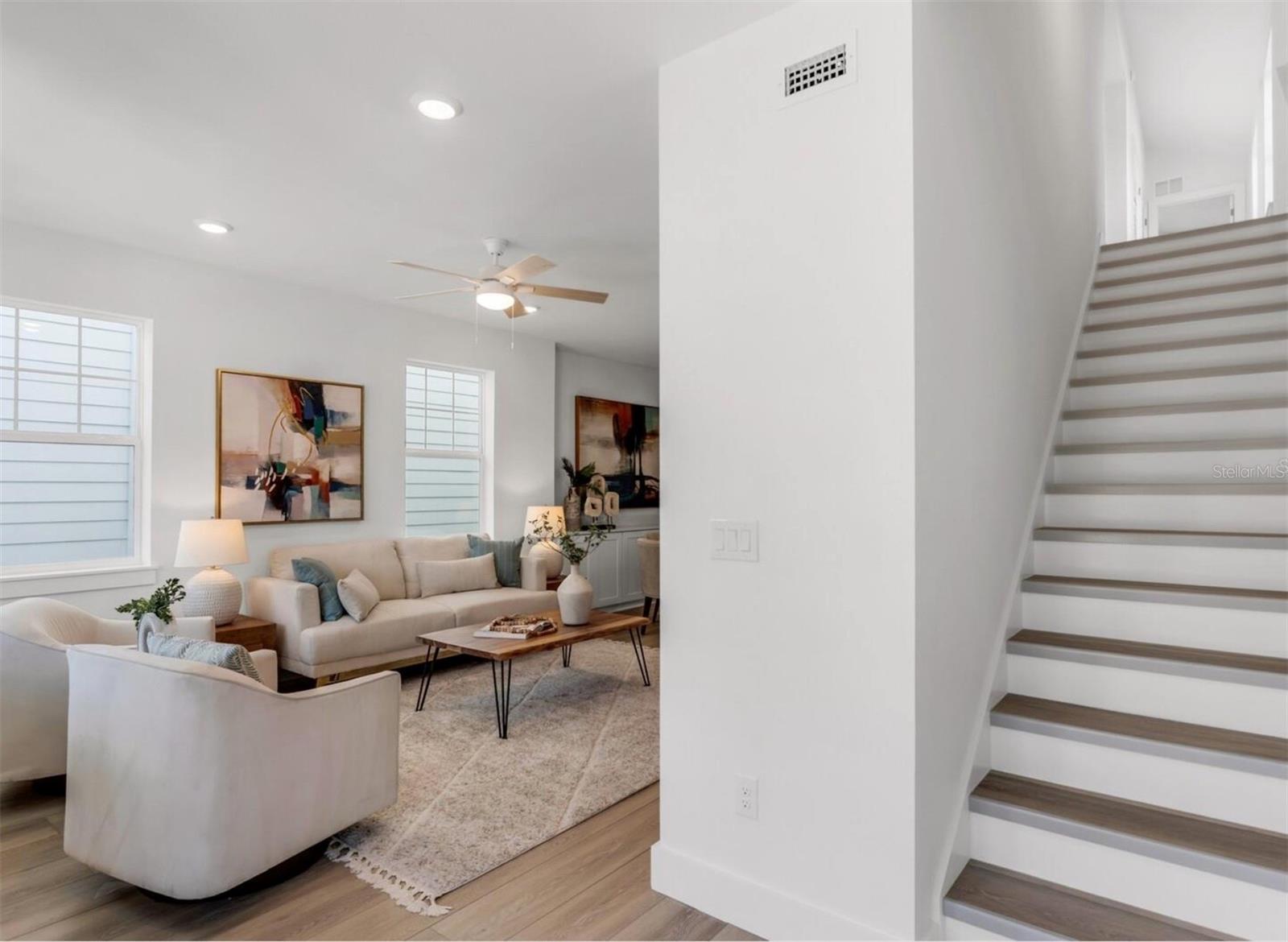 2333 W BEACH ST, TAMPA, FL, 33607