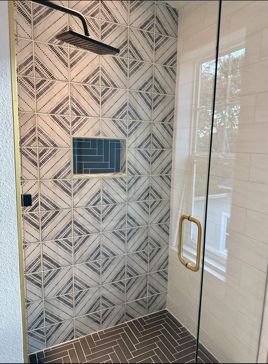 2333 W BEACH ST, TAMPA, FL, 33607