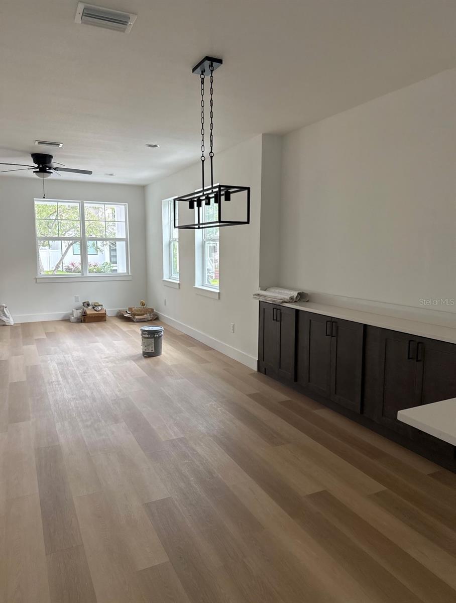 2333 W BEACH ST, TAMPA, FL, 33607