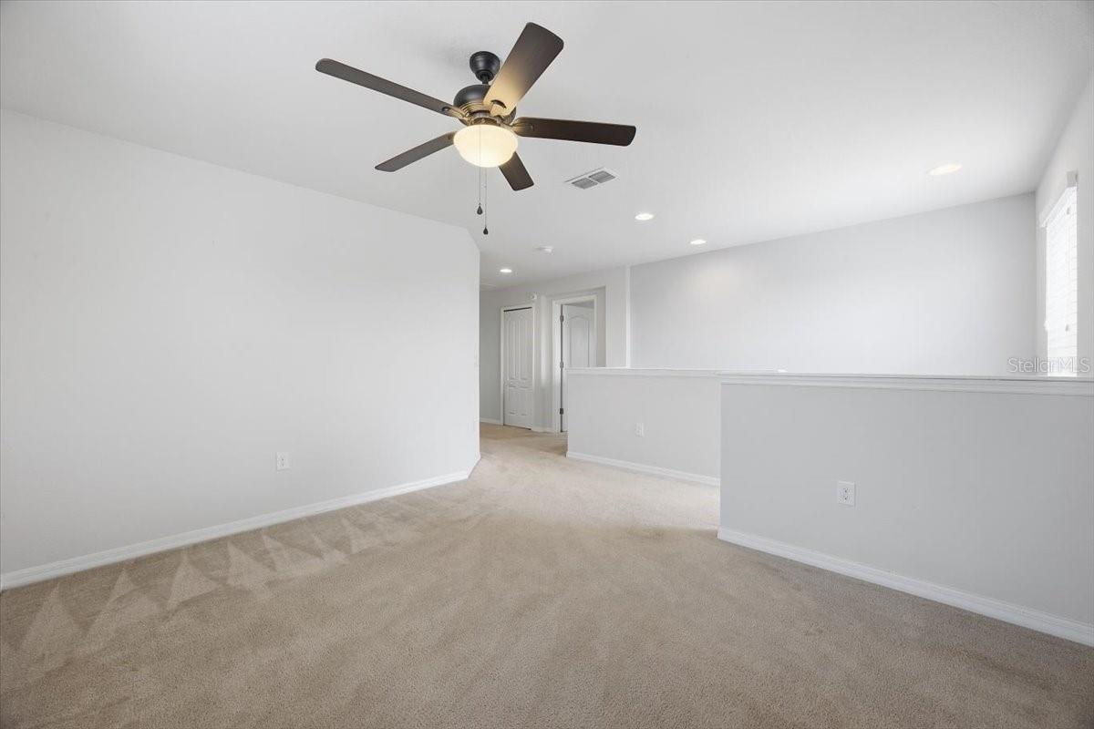 220 WHIRLAWAY DR, DAVENPORT, FL, 33837