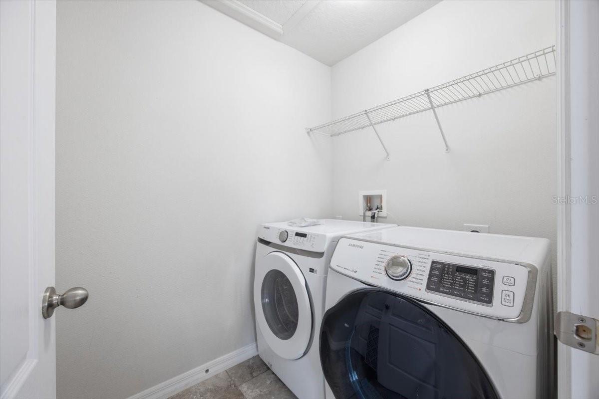 220 WHIRLAWAY DR, DAVENPORT, FL, 33837